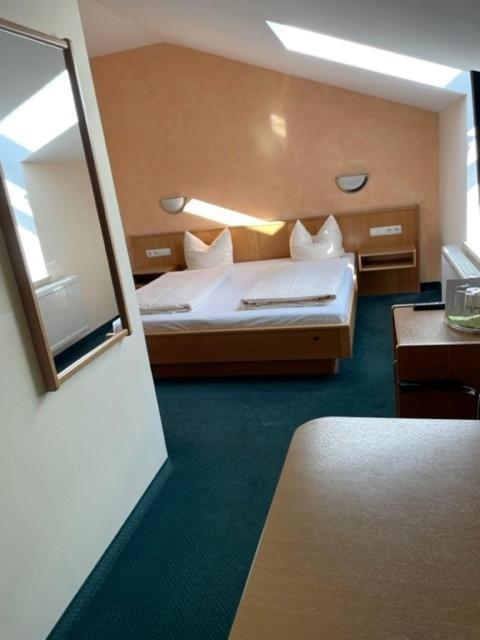 Hotel Apollo Garni Regensburg Eksteriør bilde
