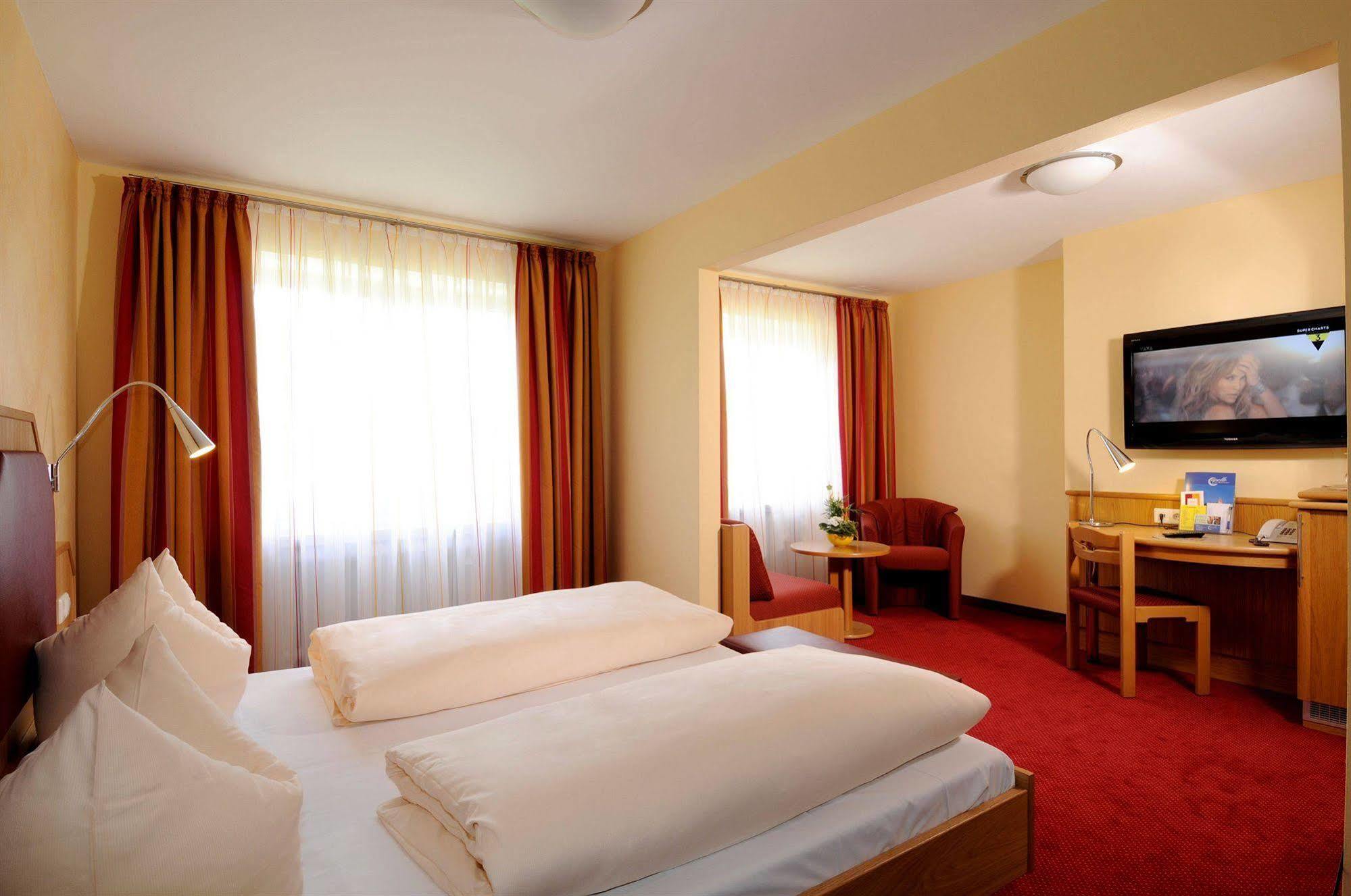 Hotel Apollo Garni Regensburg Eksteriør bilde